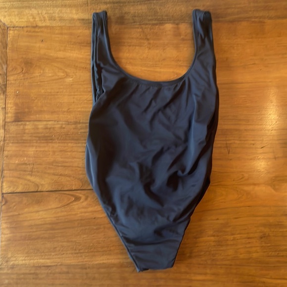 Aerie One Piece Bathing suit - Picture 1 of 4